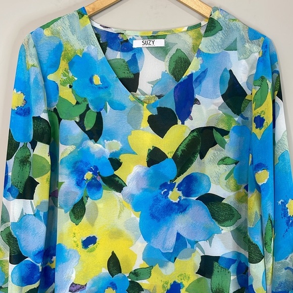 Suzy Shier Floral Chiffon Tunic Top Bright Blue Yellow Crossover Hi Low Hem M - Picture 4 of 13